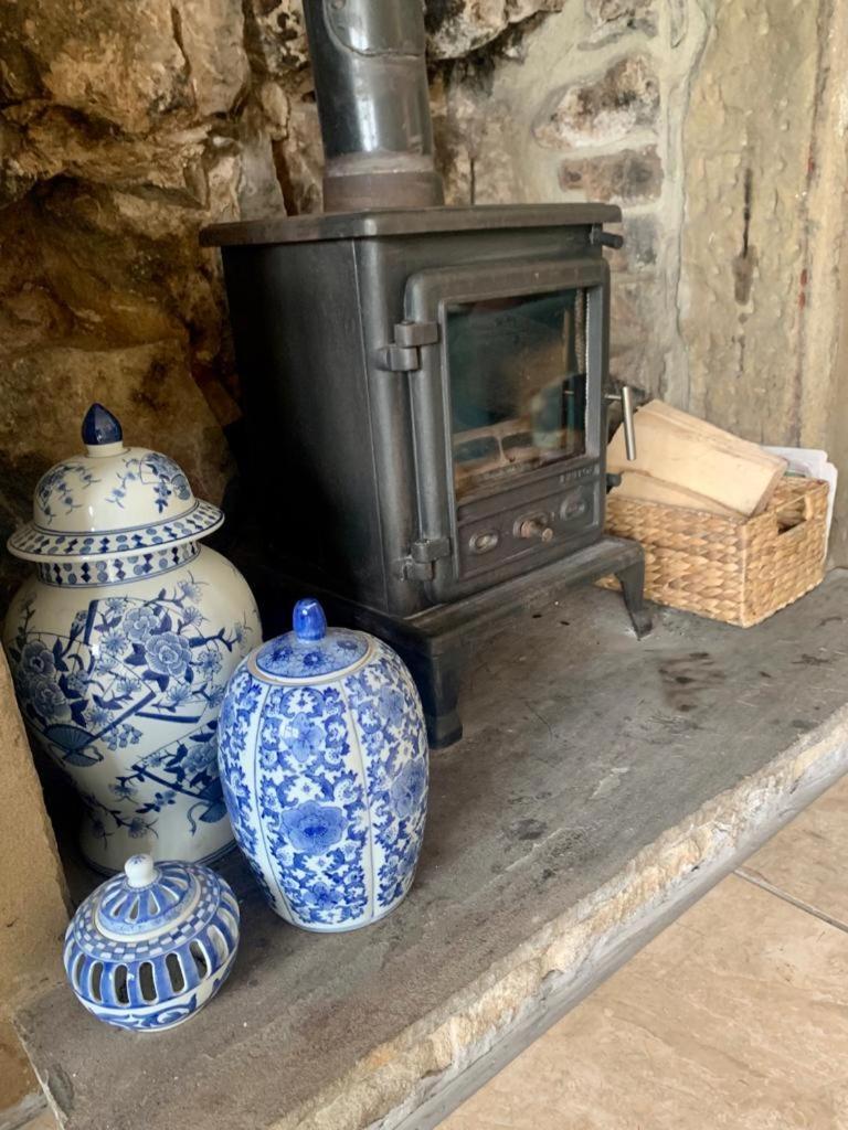 Gorgeous Cozy Cottage With A Heritage Feel, Walks, Pubs & Wood Burner Tideswell Extérieur photo